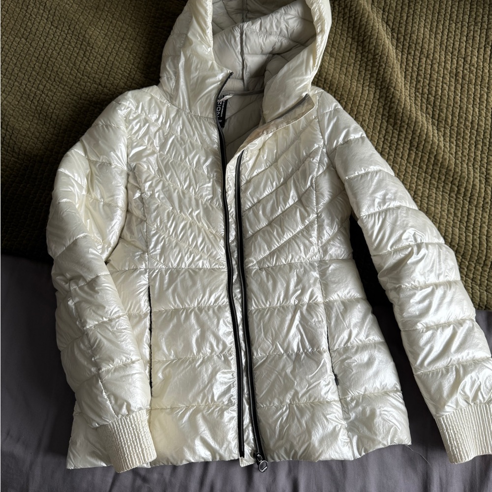 Noize Women's Cream Puffer Jacket